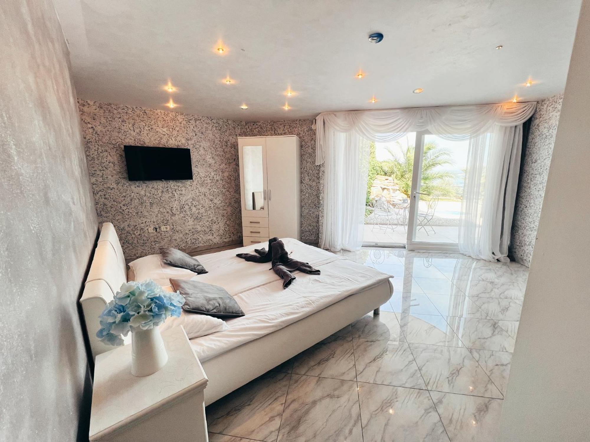 Sunvilla Koper Room photo